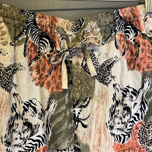 90s Vintage Erin London animal adventure shorts zebra lion cheetah print XL - Picture 6 of 10
